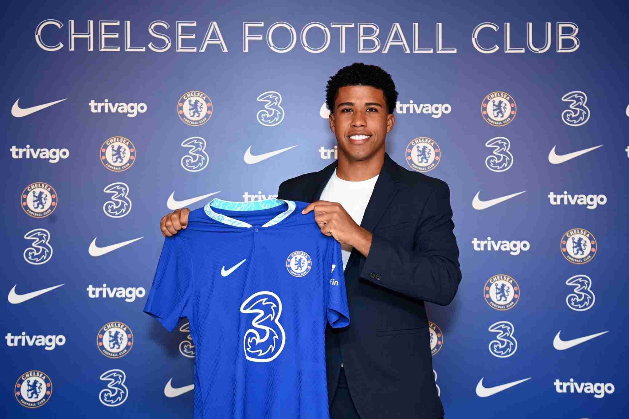 Meet 18-year-old Andrey Santos: Chelsea’s New Brazilian Starlet